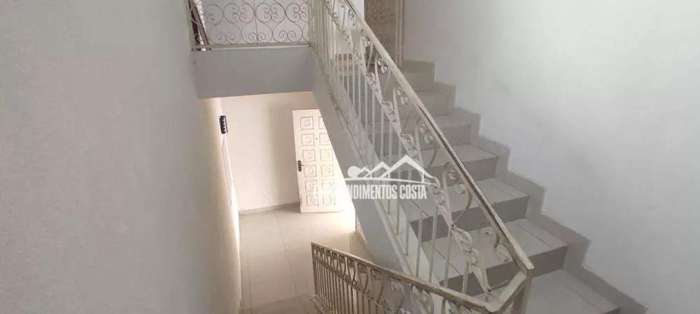 Casa, 3 quartos, 326 m² - Foto 15