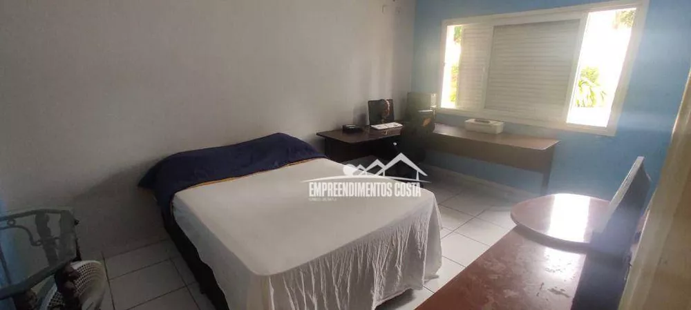 Casa, 3 quartos, 326 m² - Foto 9