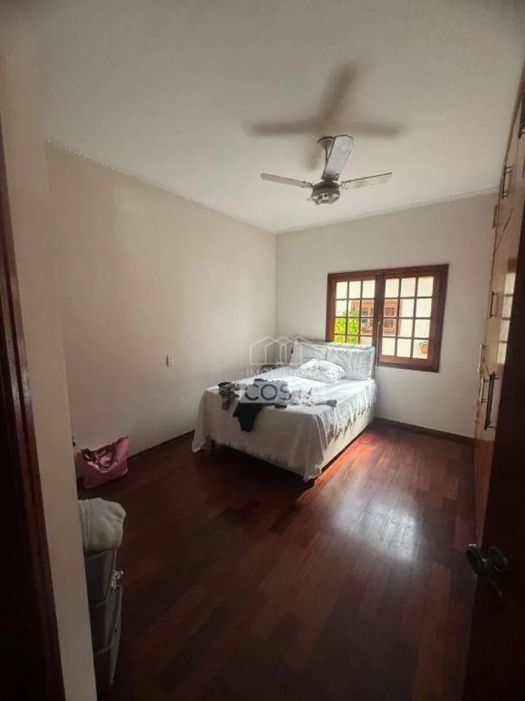 Casa, 4 quartos, 250 m² - Foto 6