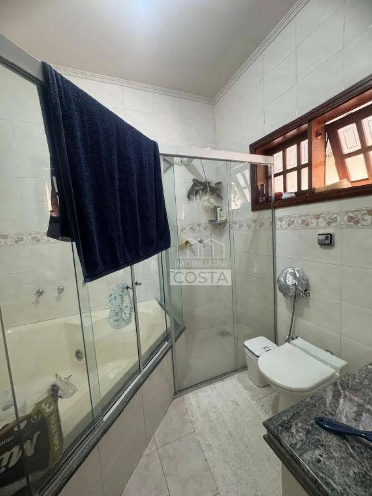 Casa, 4 quartos, 250 m² - Foto 11