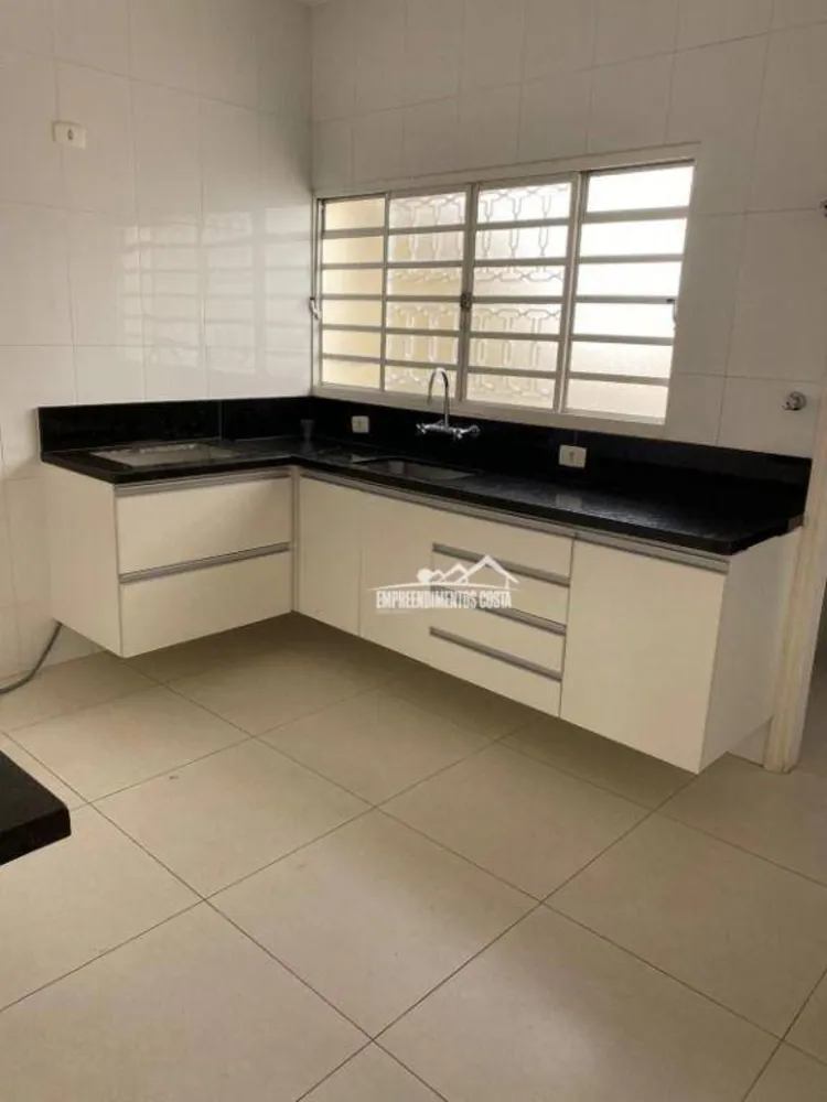 Casa, 3 quartos, 170 m² - Foto 2