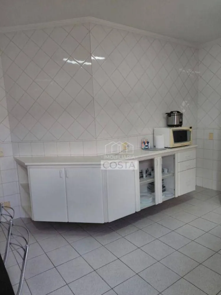 Casa, 4 quartos, 268 m² - Foto 5