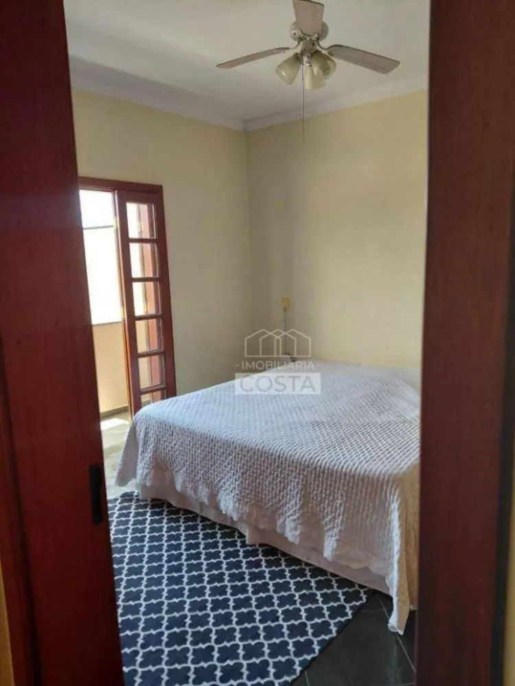 Casa, 4 quartos, 268 m² - Foto 8