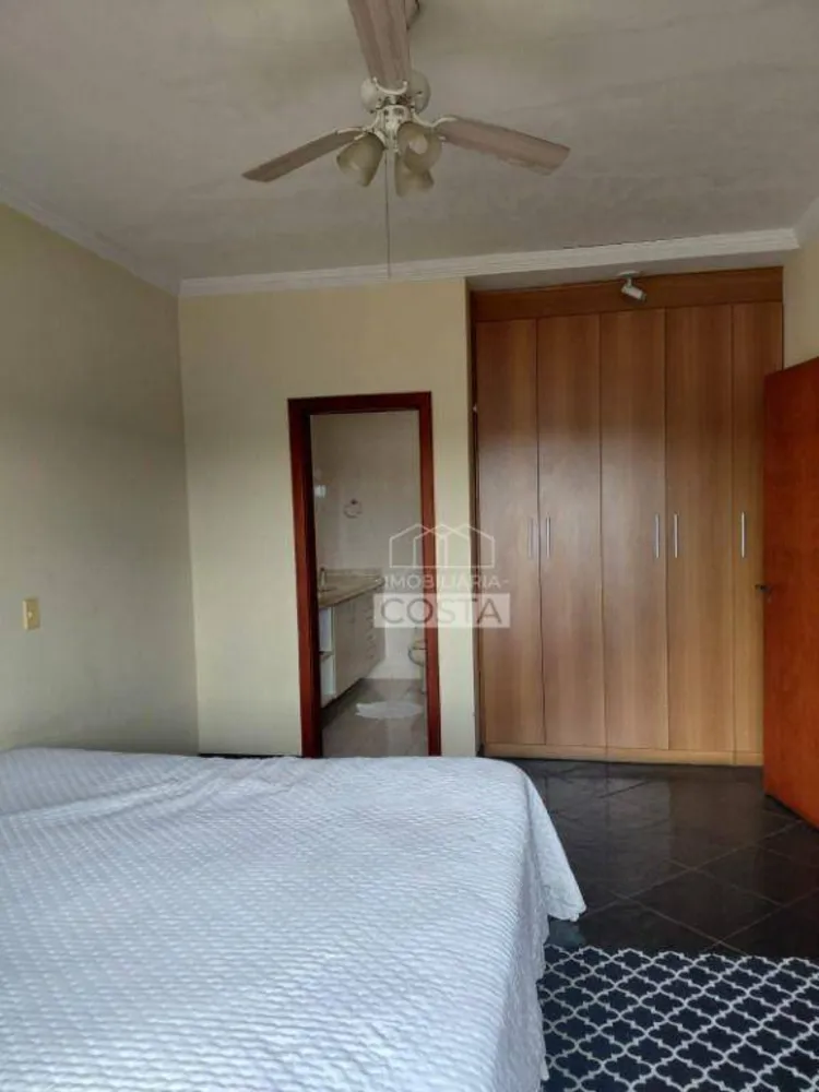Casa, 4 quartos, 268 m² - Foto 6