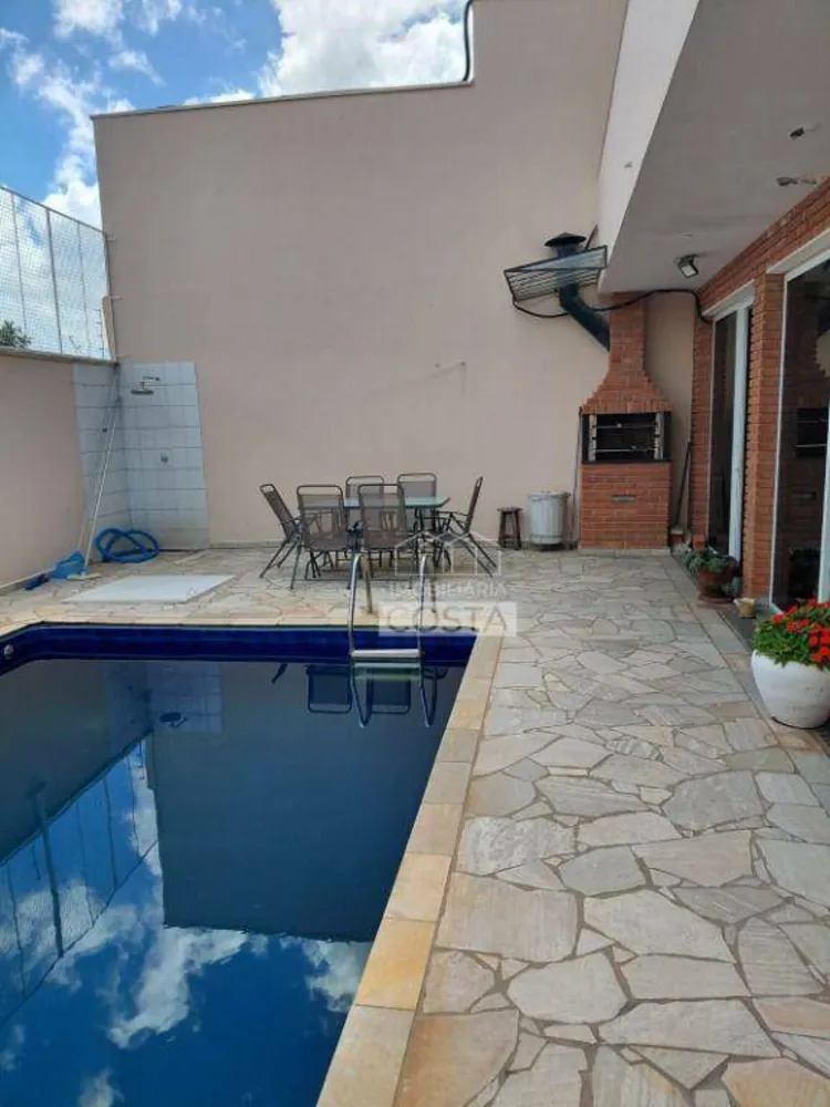 Casa, 4 quartos, 268 m² - Foto 16