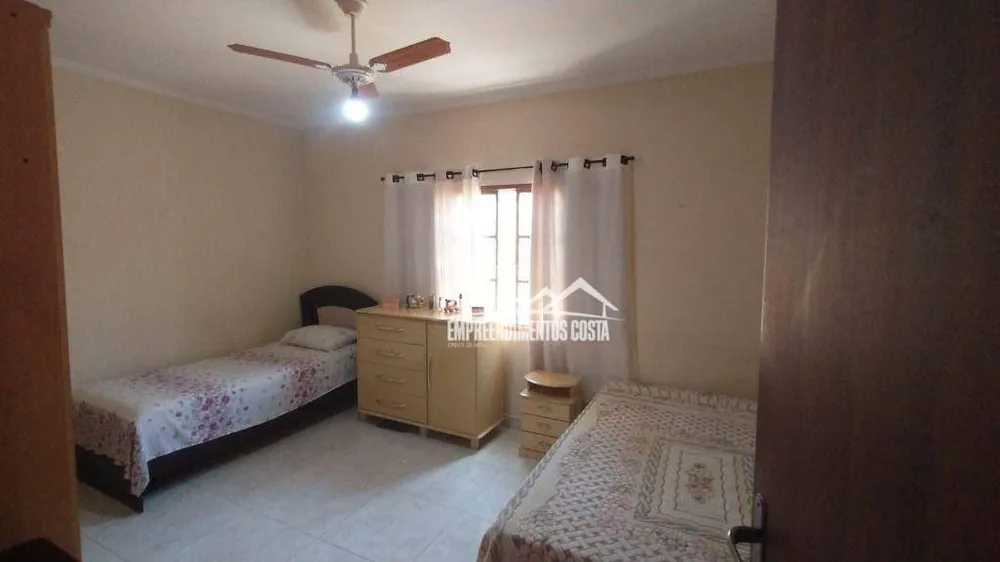 Casa, 3 quartos, 210 m² - Foto 17