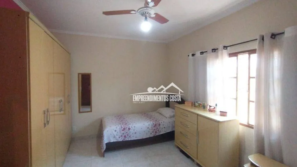 Casa, 3 quartos, 210 m² - Foto 16