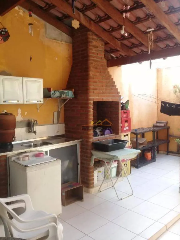 Casa, 4 quartos, 150 m² - Foto 1