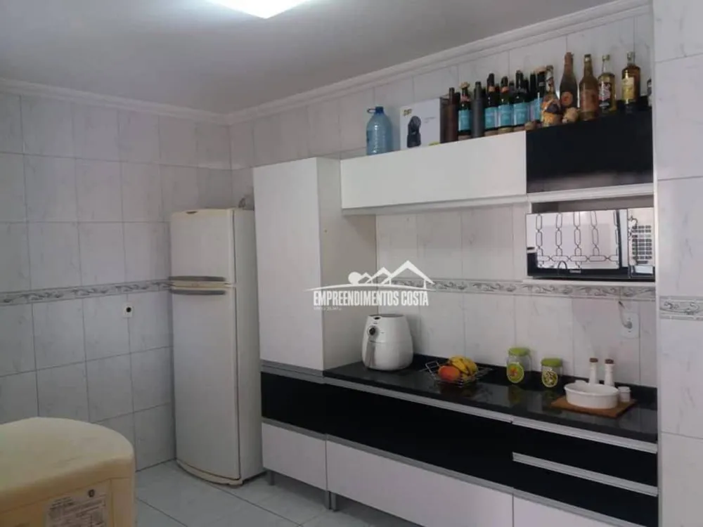 Casa, 3 quartos, 195 m² - Foto 4