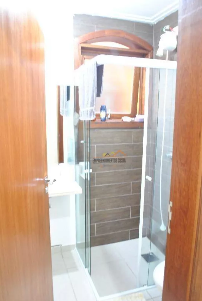 Casa, 3 quartos, 247 m² - Foto 14