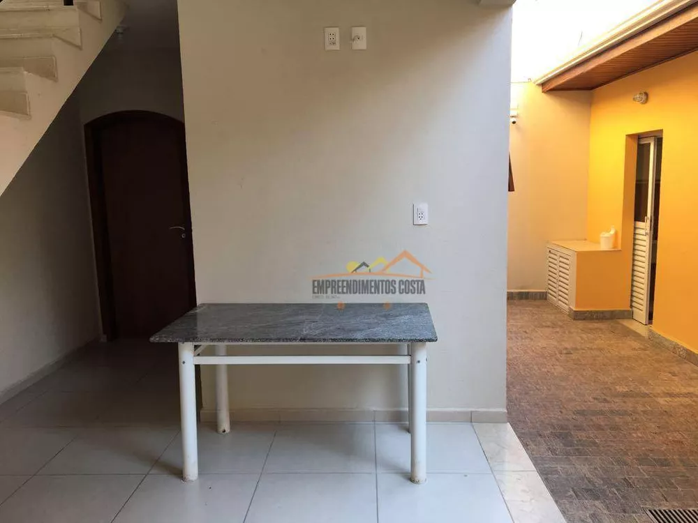 Casa, 3 quartos, 247 m² - Foto 16