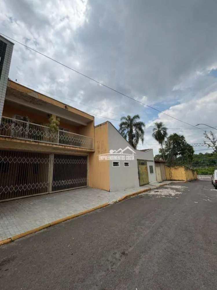 Casa, 4 quartos, 203 m² - Foto 3