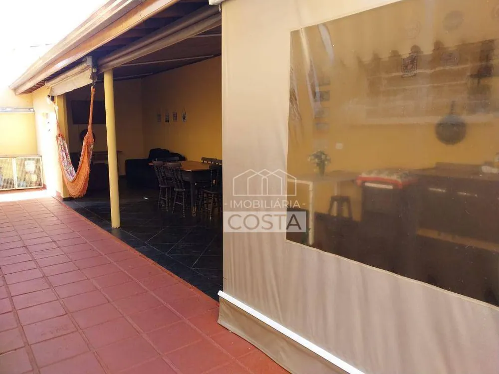 Casa, 3 quartos, 187 m² - Foto 4
