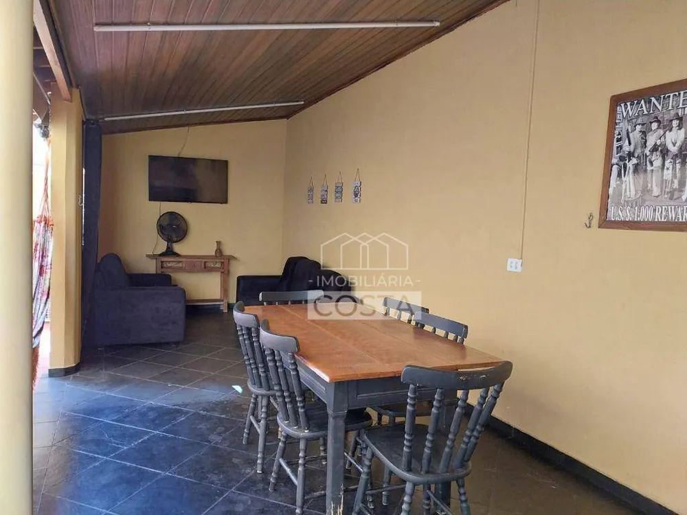 Casa, 3 quartos, 187 m² - Foto 3