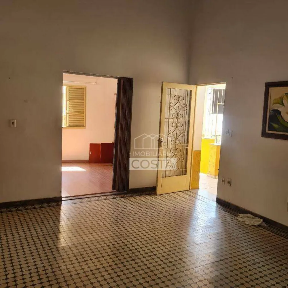 Casa, 3 quartos, 131 m² - Foto 1