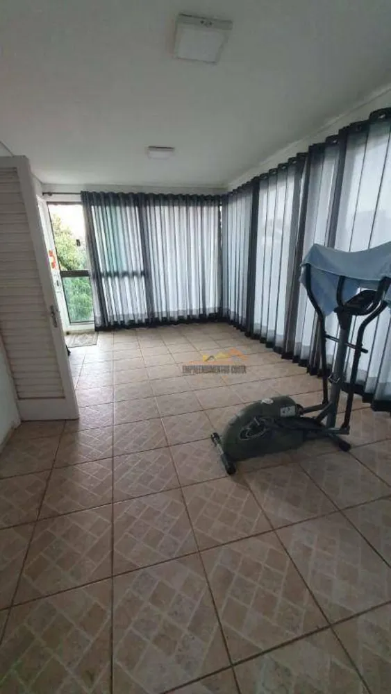 Casa, 6 quartos, 250 m² - Foto 22