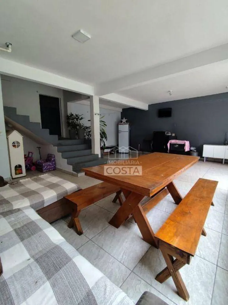 Casa, 3 quartos, 240 m² - Foto 19