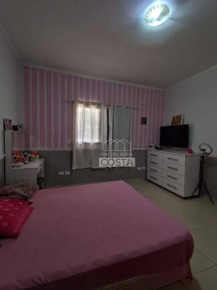 Casa, 3 quartos, 240 m² - Foto 14