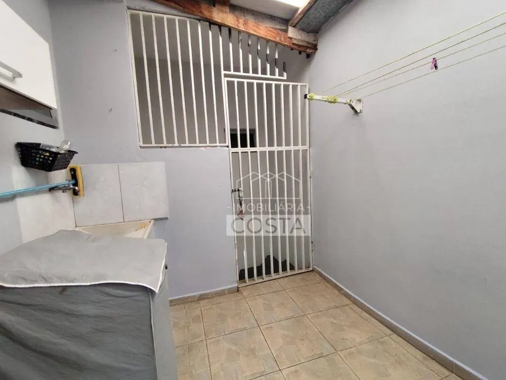 Casa, 3 quartos, 240 m² - Foto 16