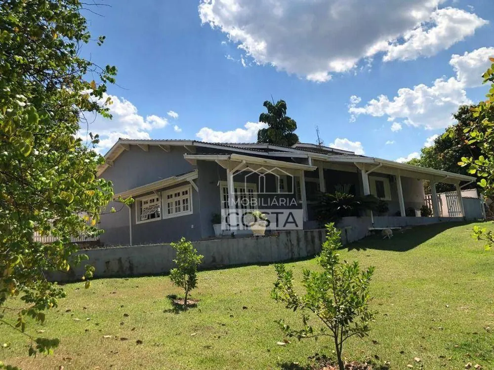 Chácara, 3 quartos, 1000 m² - Foto 1