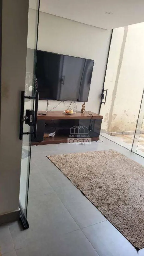 Casa, 4 quartos, 293 m² - Foto 2