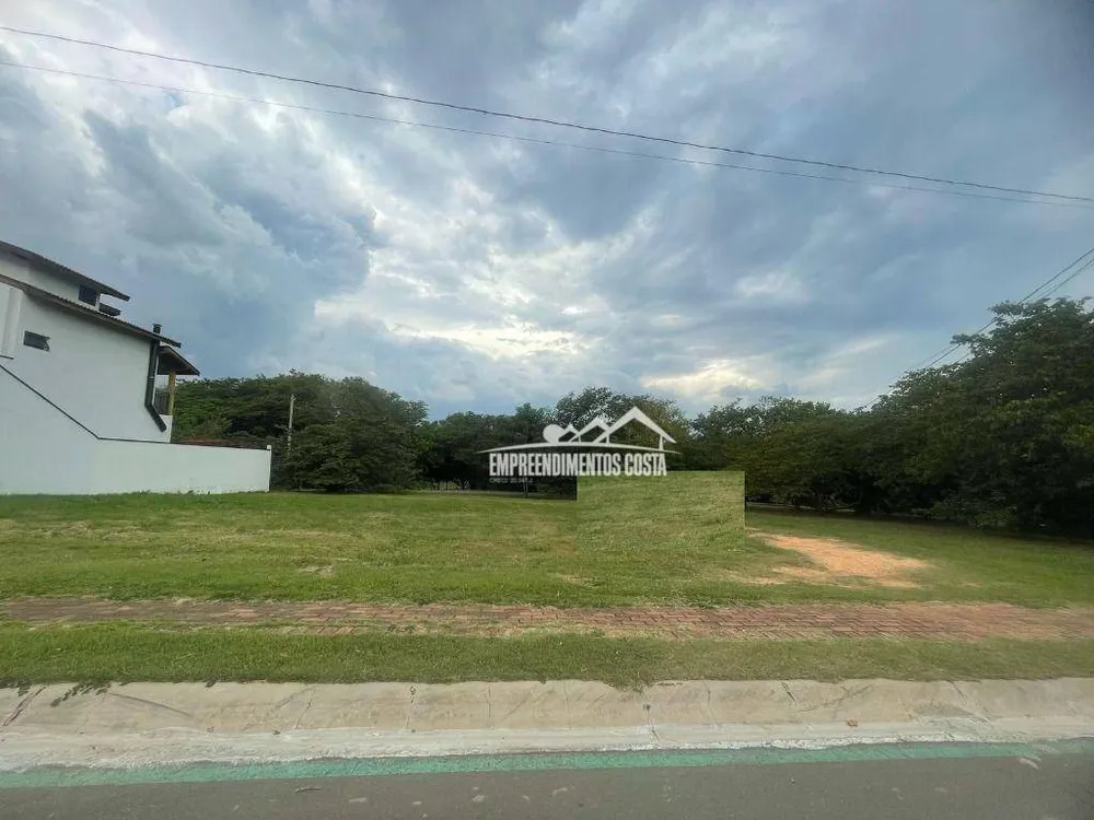 Loteamento e Condomínio, 300 m² - Foto 1