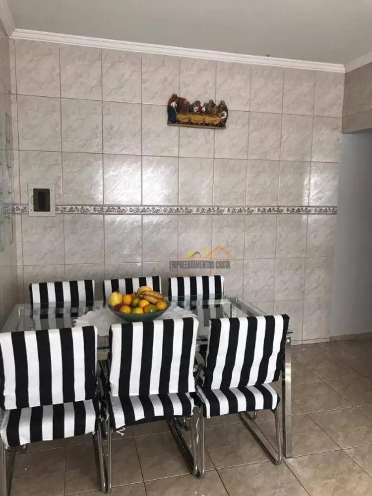 Casa, 5 quartos, 212 m² - Foto 4
