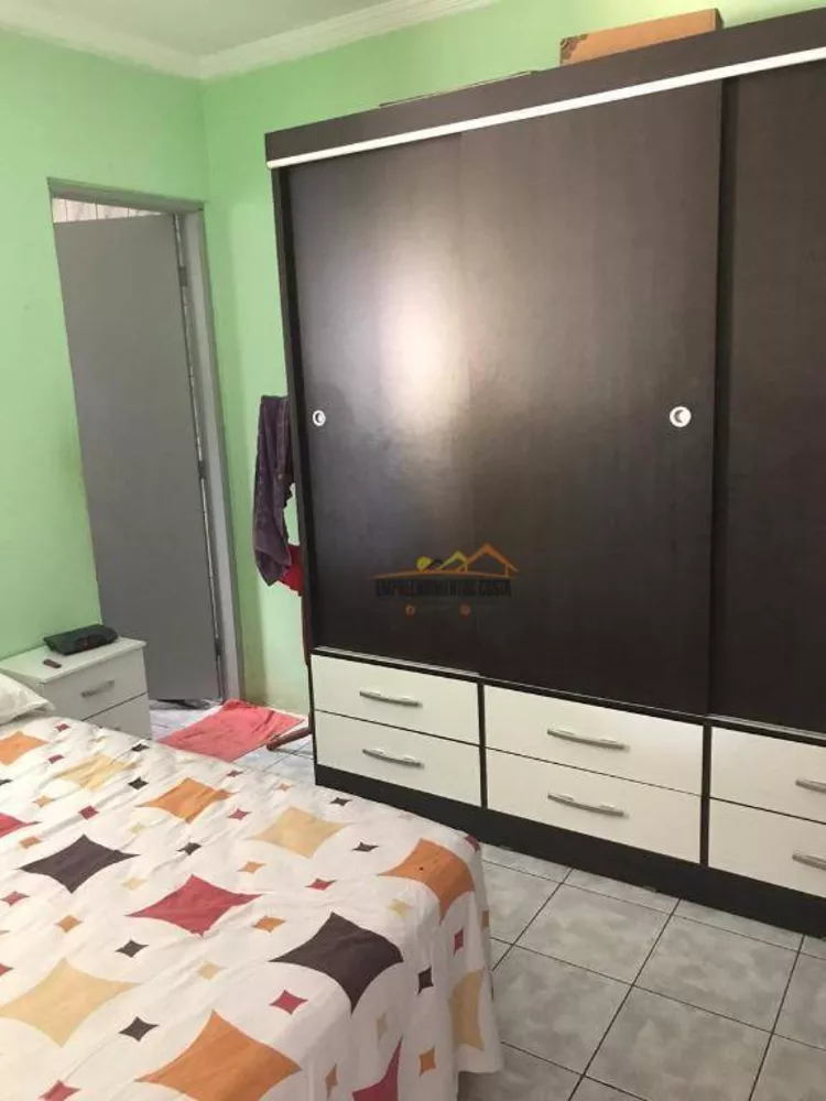 Casa, 5 quartos, 212 m² - Foto 2