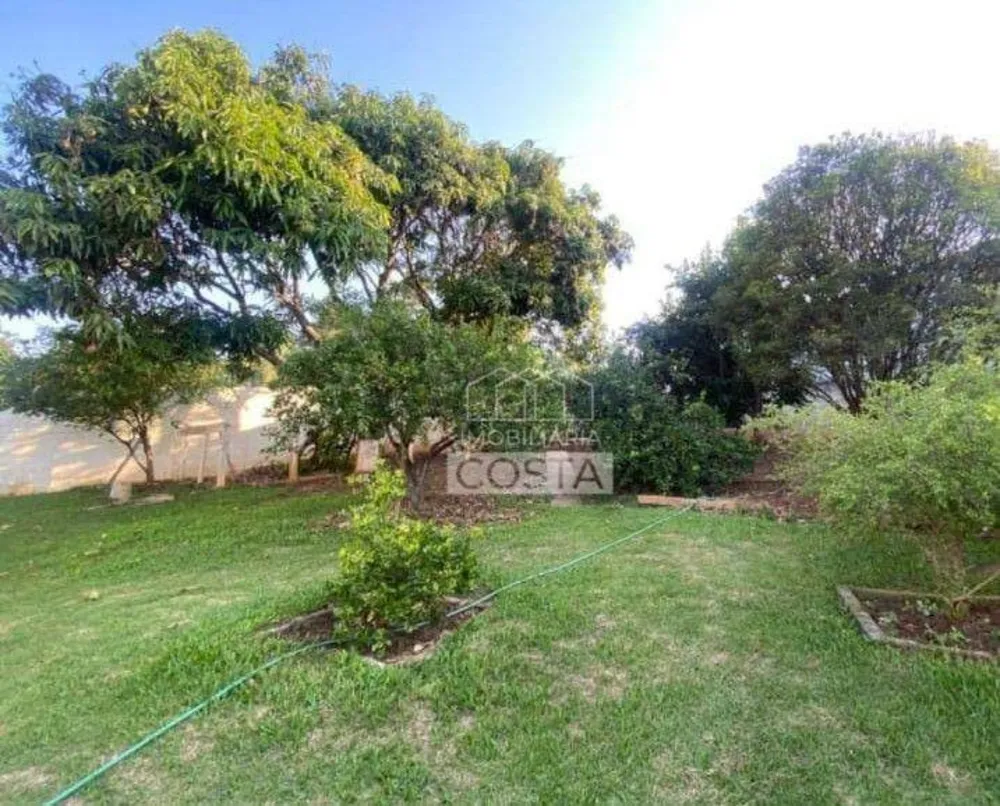 Chácara, 2 quartos, 1070 m² - Foto 2