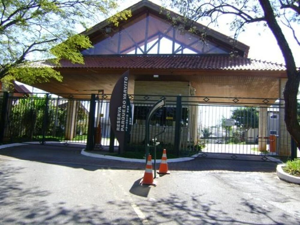 Loteamento e Condomínio, 260 m² - Foto 2