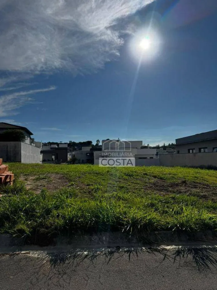 Loteamento e Condomínio, 321 m² - Foto 1