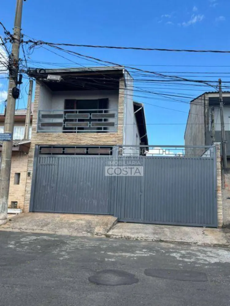 Casa, 3 quartos, 200 m² - Foto 1