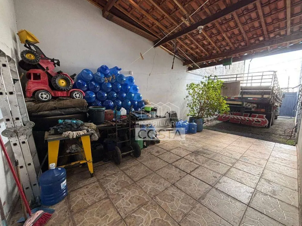 Casa, 3 quartos, 200 m² - Foto 17