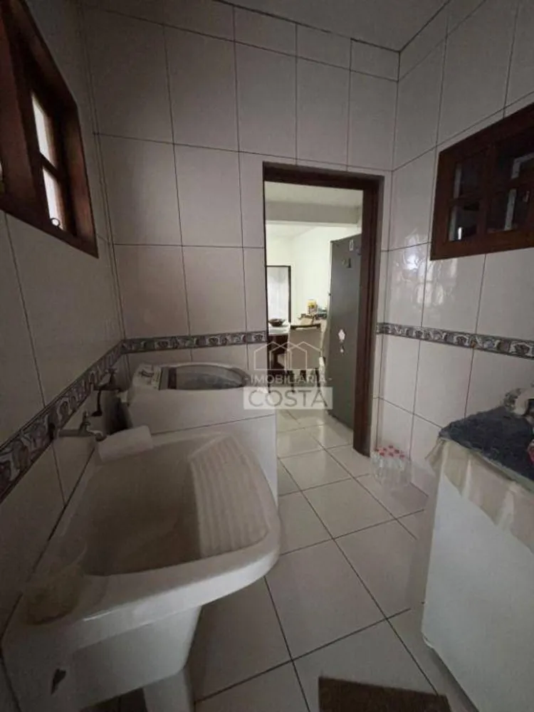 Casa, 3 quartos, 200 m² - Foto 15