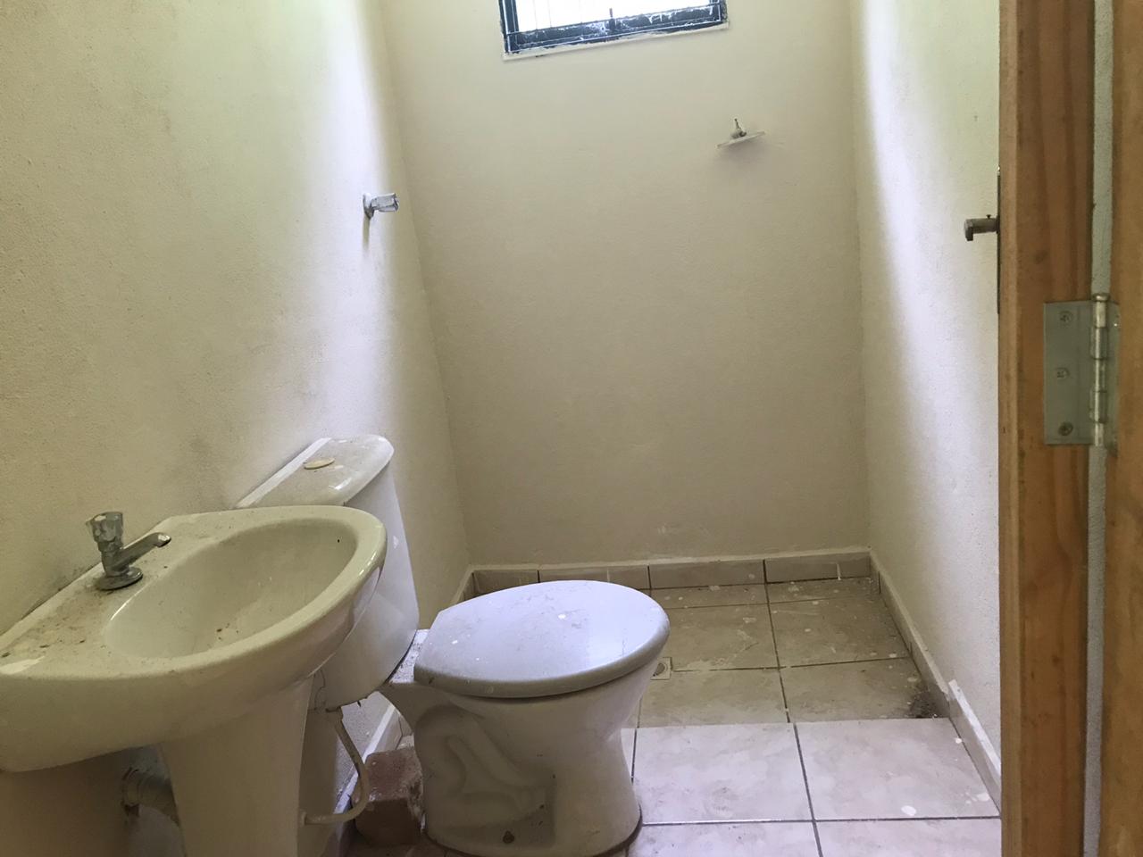 Casa à venda com 2 quartos, 100m² - Foto 10