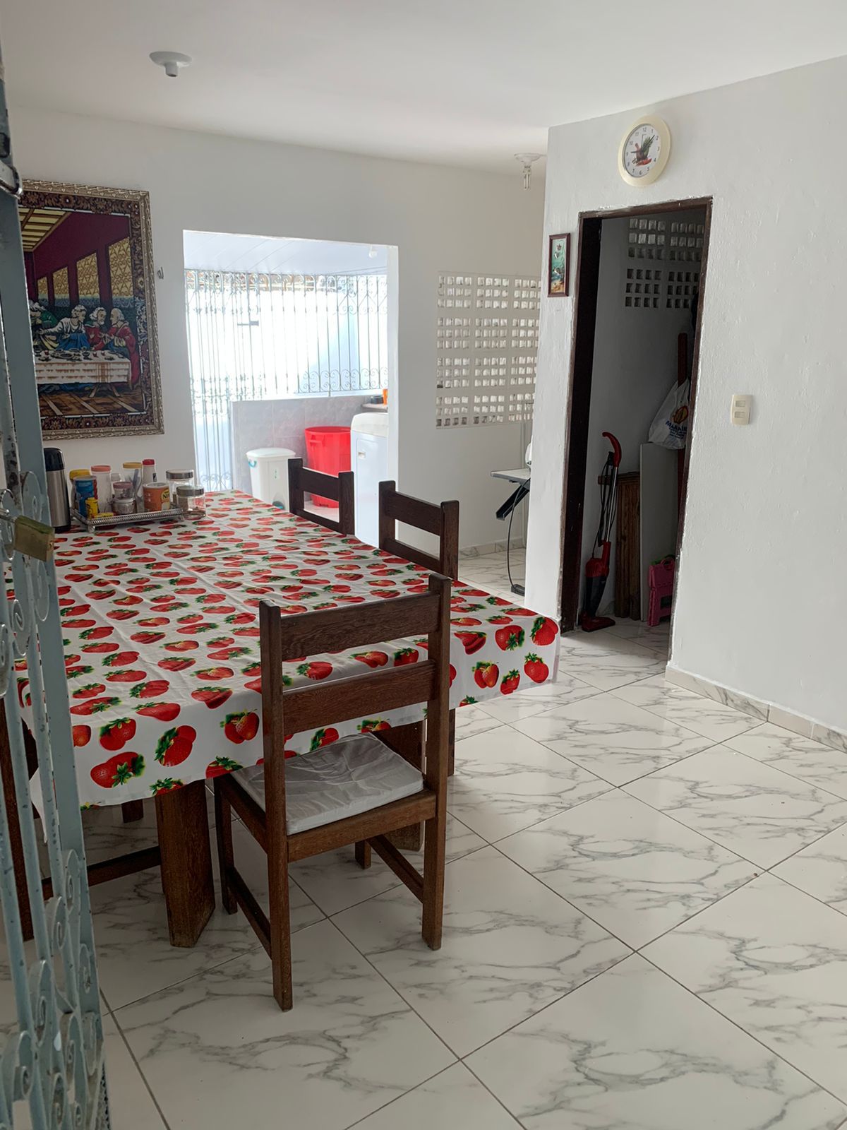 Casa à venda com 4 quartos, 210m² - Foto 6