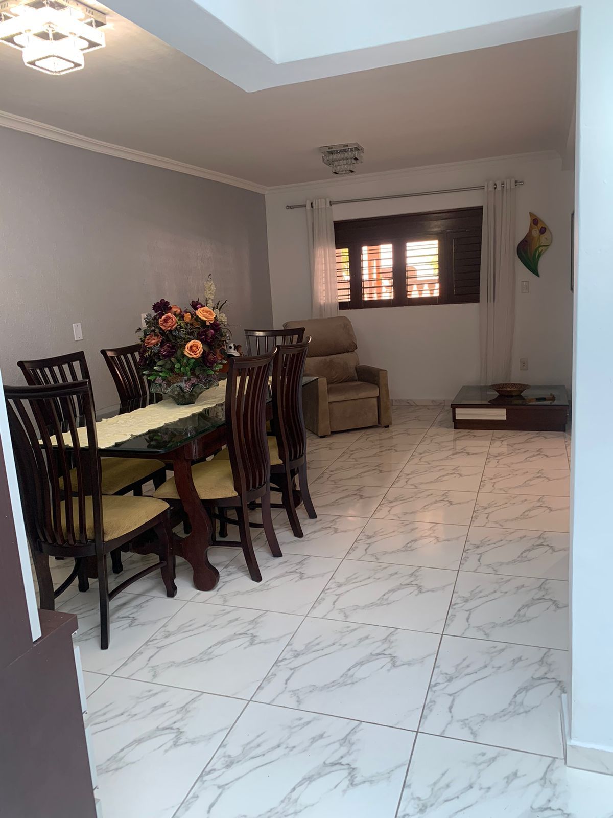 Casa à venda com 4 quartos, 210m² - Foto 13