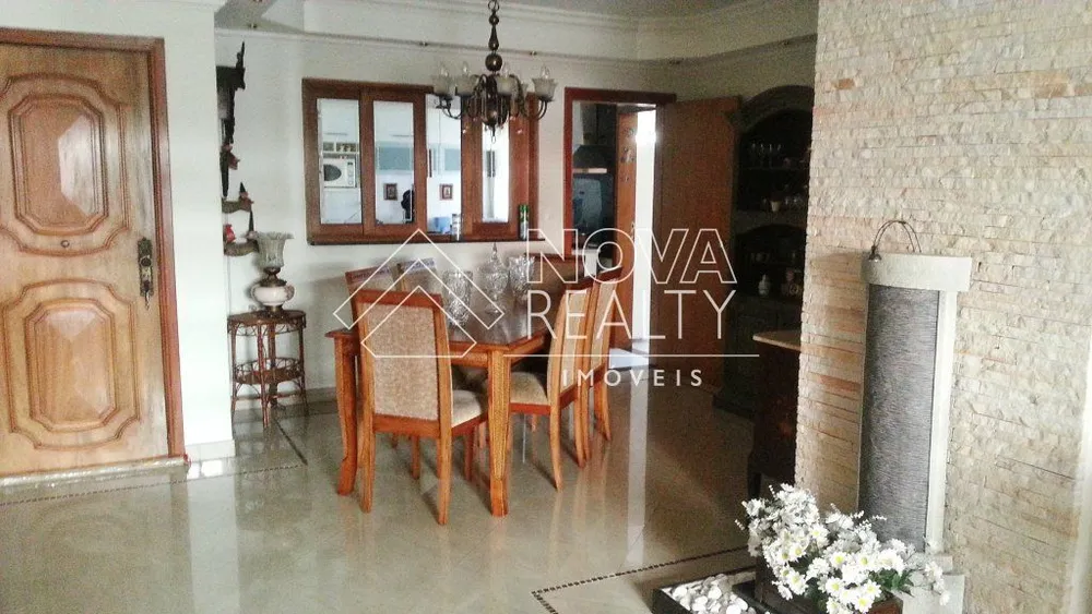 Apartamento, 3 quartos, 183 m² - Foto 1