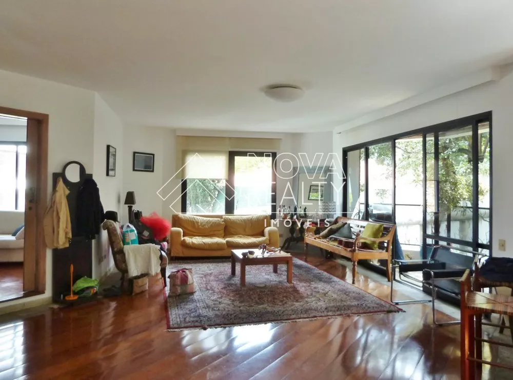 Apartamento à venda e aluguel com 4 quartos, 273m² - Foto 1