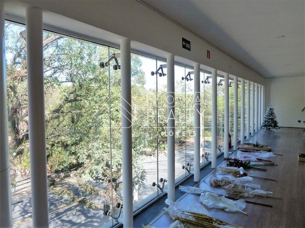 Sala-Conjunto, 200 m² - Foto 1