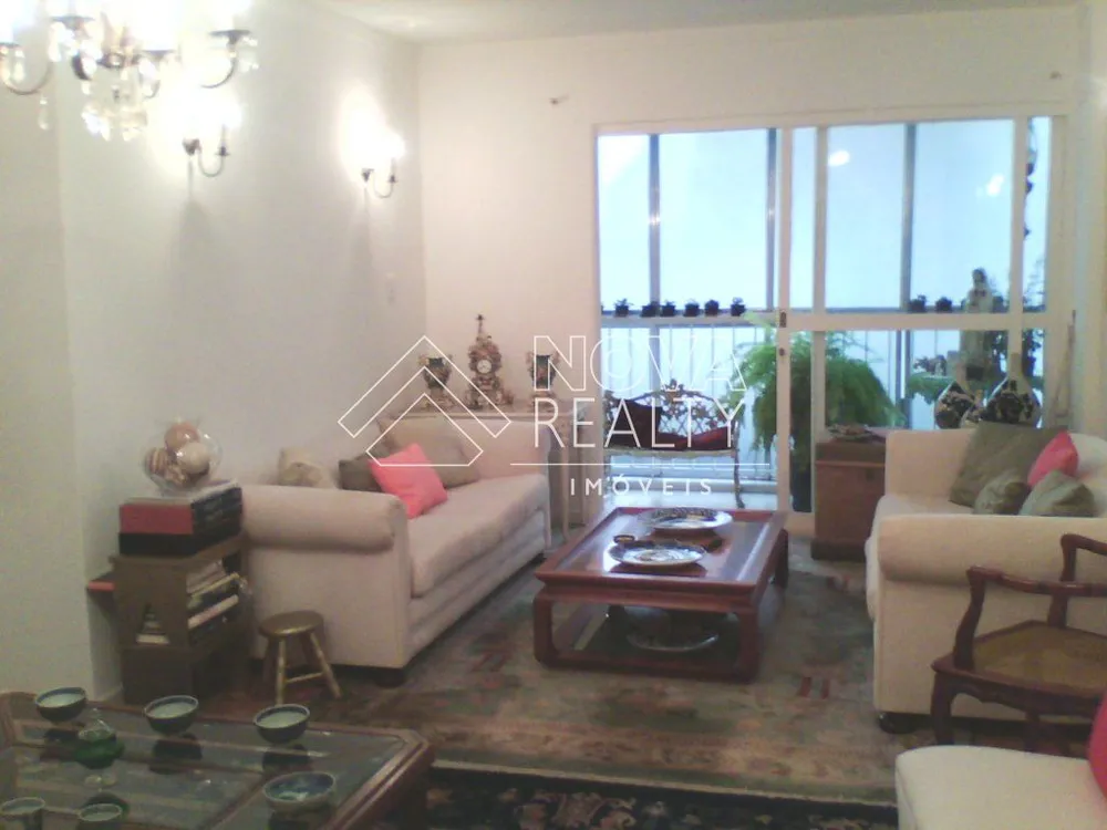 Apartamento, 3 quartos, 130 m² - Foto 1