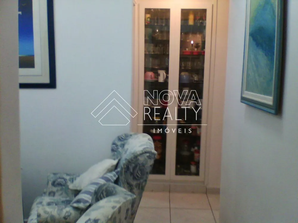 Apartamento, 3 quartos, 130 m² - Foto 2