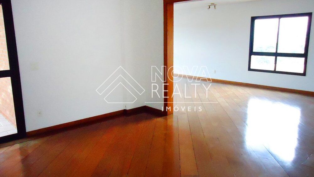 Apartamento, 3 quartos, 246 m² - Foto 3