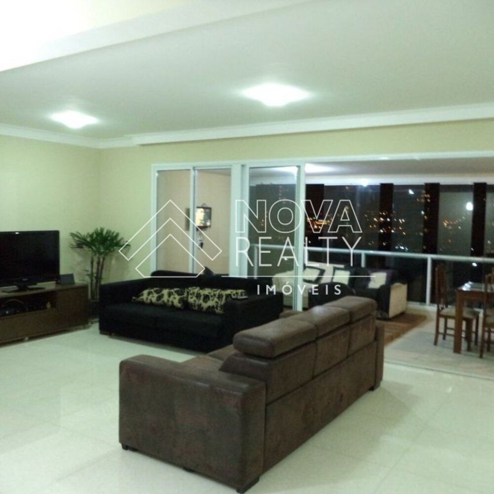 Apartamento, 3 quartos, 142 m² - Foto 2