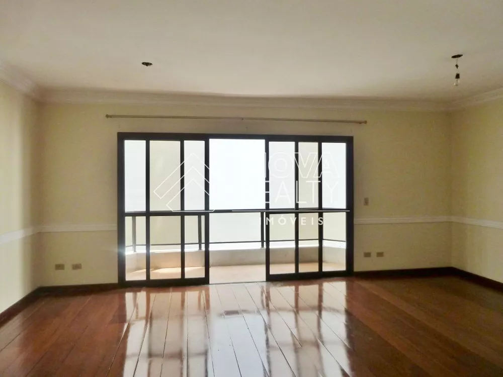 Apartamento para alugar com 4 quartos, 156m² - Foto 4