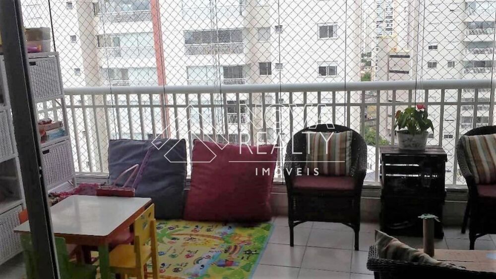 Apartamento para alugar com 3 quartos, 121m² - Foto 3