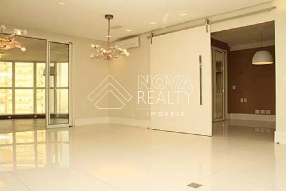 Apartamento, 4 quartos, 366 m² - Foto 1