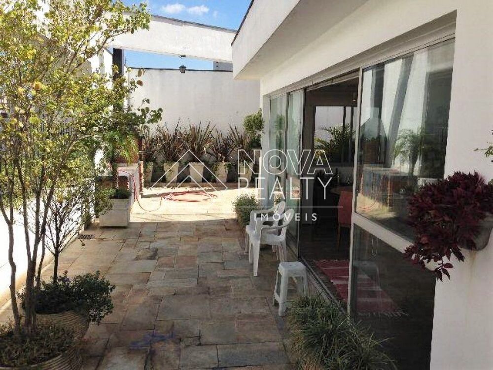 Cobertura, 3 quartos, 245 m² - Foto 1