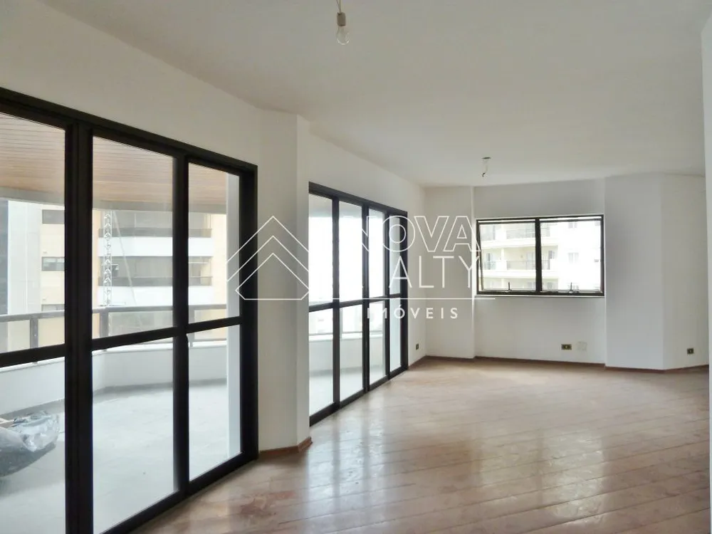 Apartamento, 4 quartos, 244 m² - Foto 4