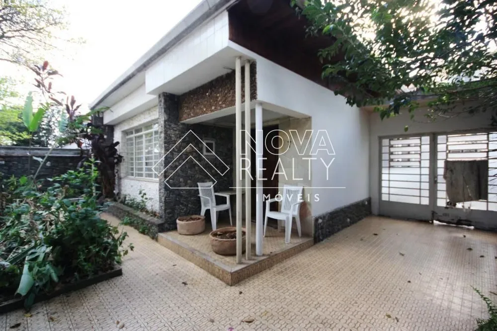 Casa, 2 quartos, 323 m² - Foto 1